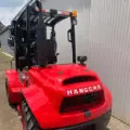 2.5 Tonne 4Wd Rt Forklift 3
