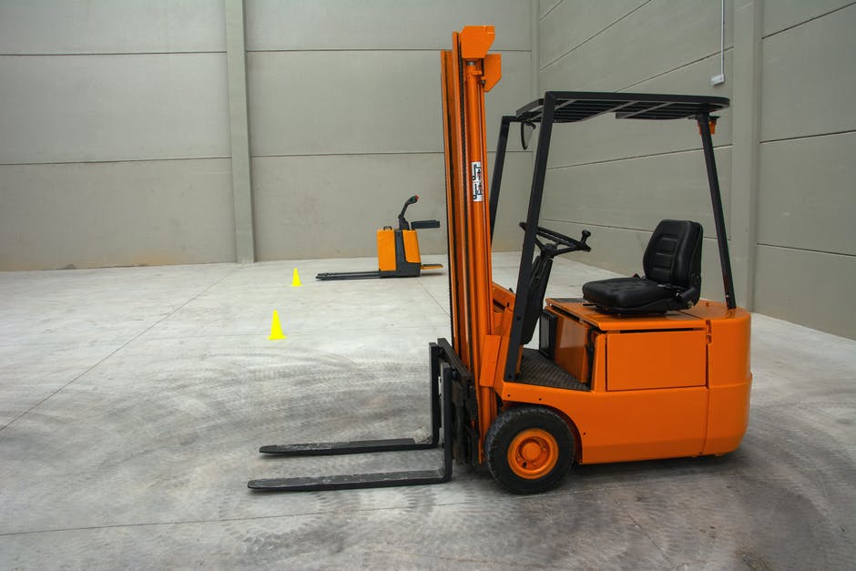 Why Every Warehouse Needs a Reliable Forklift