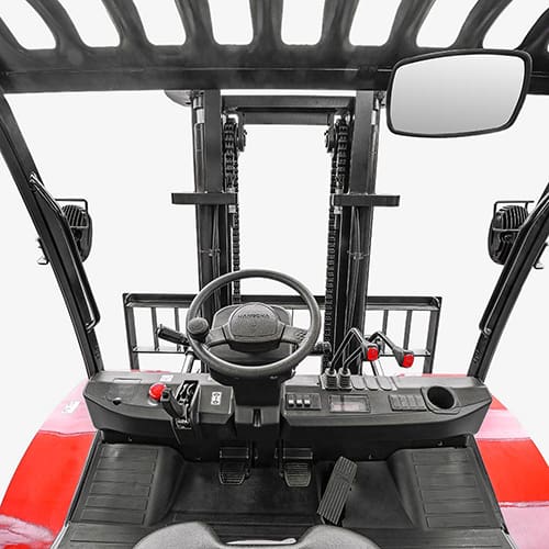 7 Tonne 4WD RT Forklift - Image 8