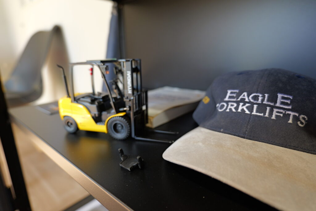 Shop Forklifts in Brisbane, explore Lithium, LPG, machinery.